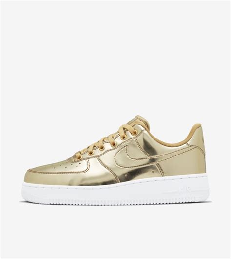 Women's Air Force 1 Metallic 'Gold' Release Date. Nike SNKRS SG