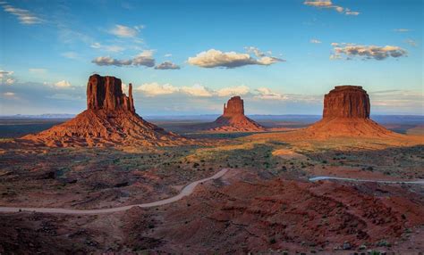 Monument Valley Tours - Reality Crazy