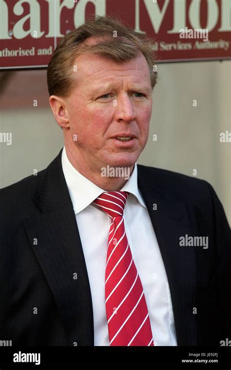 STEVE MCCLAREN MIDDLESBROUGH FC MANAGER RICOH STADIUM COVENTRY ENGLAND ...