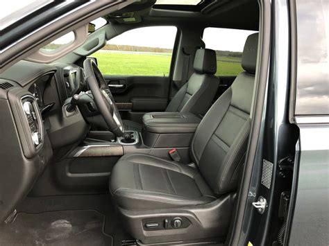 2020 GMC Sierra 1500: 63 Interior Photos | U.S. News