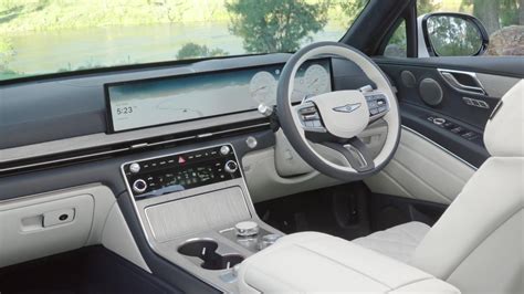 2025 Genesis GV80 Interior Design