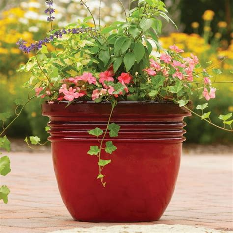 Better Homes & Gardens Bombay Decorative Outdoor Planter, Red Sedona ...