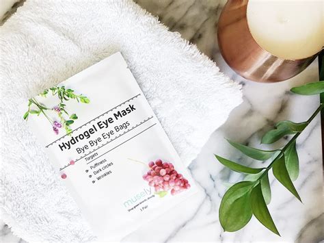 The Perfect Travel Companion: the Musely Hydrogel Eye Mask - jane at home