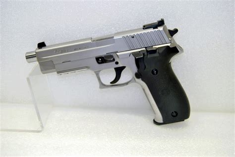 Sig Sauer P226S 9mm, S/N U866347 | Sunshine Coast Gun Shop