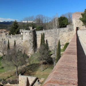 Official website of the Visitors Office in Girona. Hotels, attractions, restaurants, museums ...