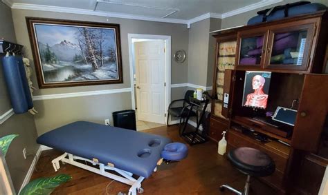 PORTLAND MASSAGE THERAPY - Updated December 2024 - 11 Reviews - 10552 NE Glisan St, Portland ...