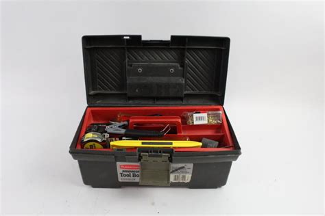 Rubbermaid Roughneck Tool Box With Hand Tools, 30+ Pieces | Property Room