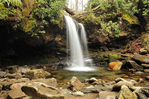 Grotto Falls Trail | Review with Photos, Tips, and Information