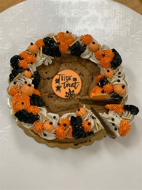 Halloween Cookie Cake