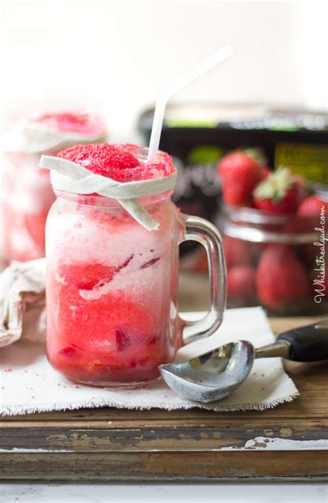 Easy Strawberry Ice Cream Float