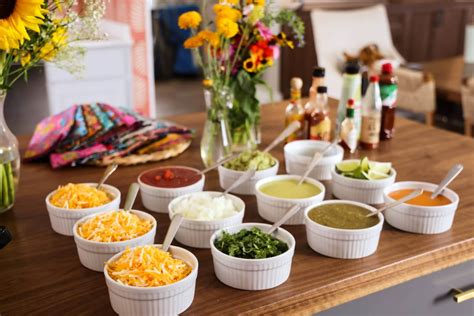 A Taco Bar: The Easiest Way to Feed a Crowd | StyleBlueprint