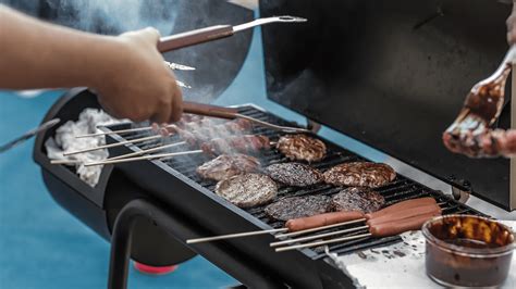 A Guide to Outdoor Grilling Safety | GrateMateOutdoors