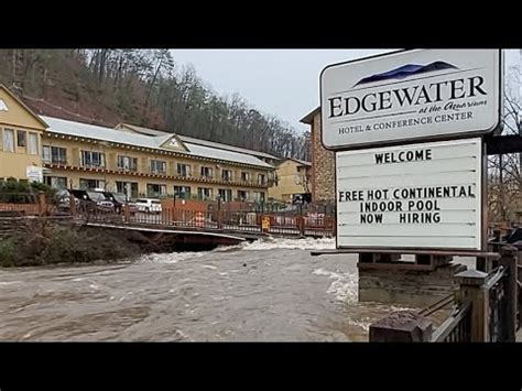 Gatlinburg Flooding 2020 - YouTube