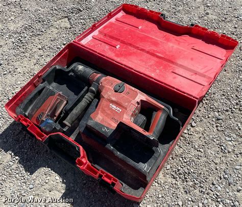 Hilti TE 60-A36 hammer drill in Wichita, KS | Item MY9193 sold | Purple Wave