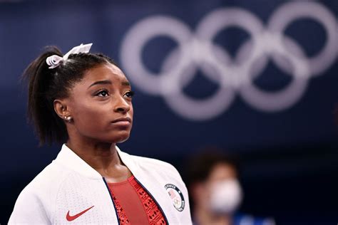 Simone Biles, una trave per confermarsi regina. Dopo i cinque forfait ...