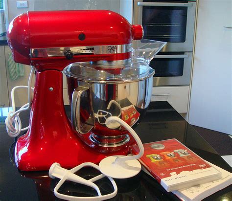 The Good Recipes Pantry: KITCHENAID ARTISAN STAND MIXER