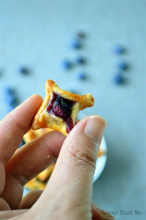 Blueberry Pie Bites - Sugar Dish Me