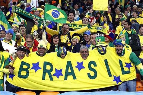 torcida-brasil-copa-do-mundo-2014 | World cup, Fifa world cup, Brazil