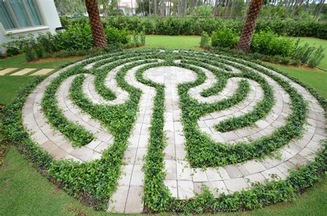 Garden Labyrinth Plans | Fasci Garden