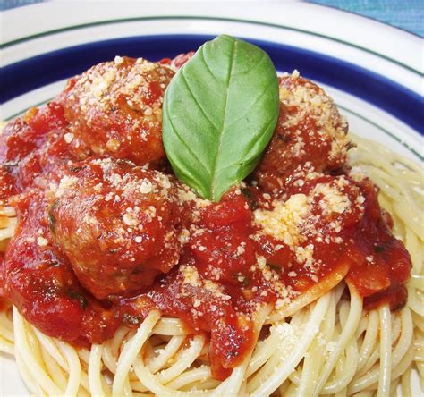 Cinnamon-Sugar: Spaghetti and Meatballs