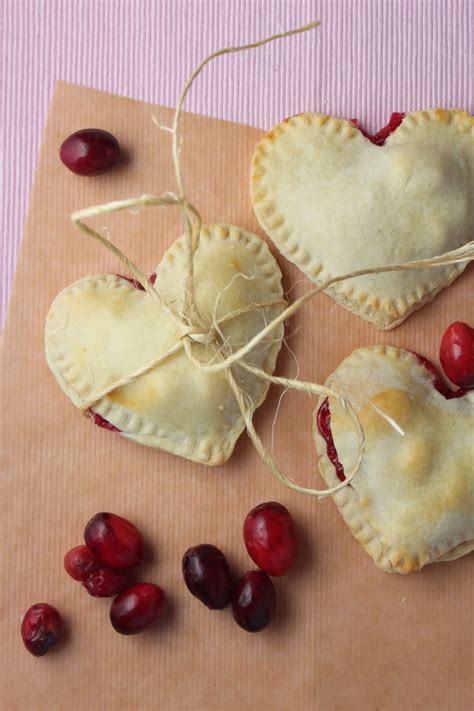 Heart-Shaped Dessert Recipes For Valentine's Day (PHOTOS) | HuffPost