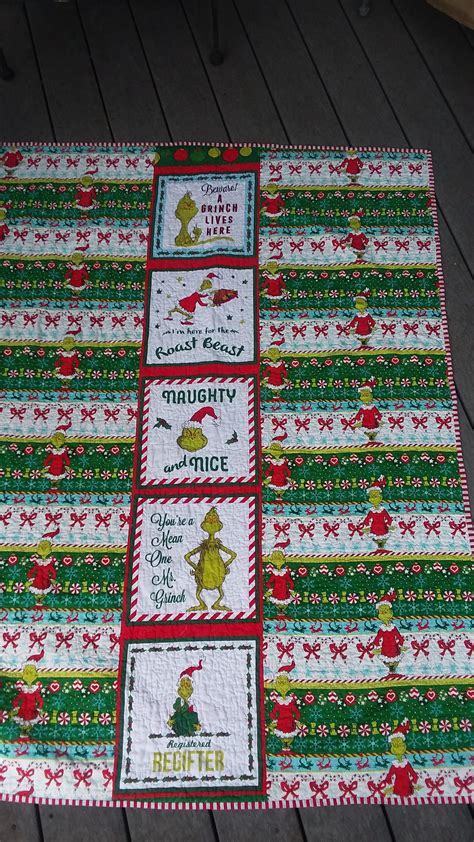 Pin by Sharla Malliff on Helen table runner | Panel quilt patterns, Christmas quilt blocks, Lap ...