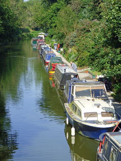 K & A Canal | Boats on the Kennet & Avon canal at Pewsey. | Hobgoblin737 | Flickr