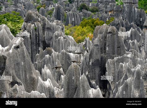 Karst topography hi-res stock photography and images - Alamy