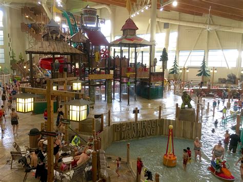 A Review of the Great Wolf Lodge Water Park in Grand Mound, WA - WanderWisdom