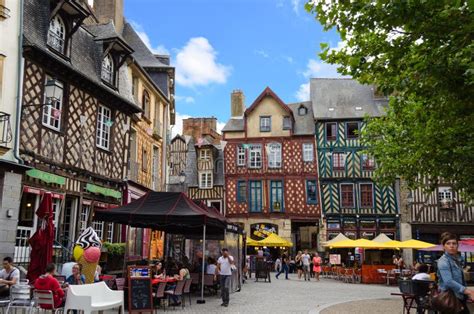 Historische Mitte Von Rennes - Frankreich Redaktionelles Bild - Bild ...