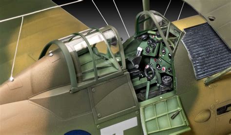 Gloster Gladiator Mk. II (1:32) Plastic Model Kit letadlo 03846 - Revell | Car-model-kit.com