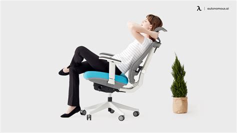 Best Office Chairs with Neck Support in 2024