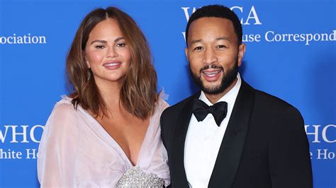 Chrissy Teigen looks sensational in thigh-split gown with husband John Legend at White House ...