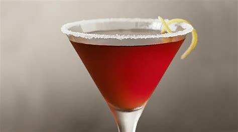 French Kiss Mixed Martini Drink | Bremers Wine and Liquor