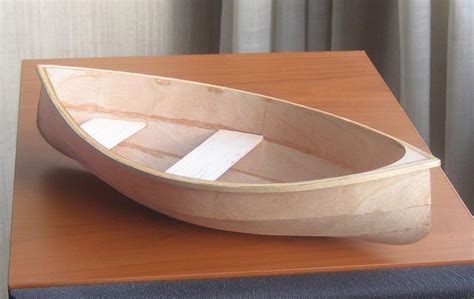 Boat-designs with a hull made of one single sheet of plywood (244 x 122 ...