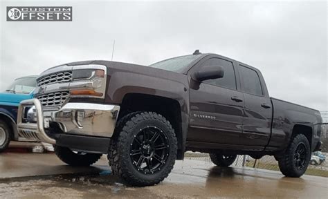 Wheel Offset 2016 Chevrolet Silverado 1500 Slightly Aggressive Stock | Custom Offsets