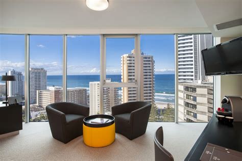 Wonderful Hilton Residence Gold Coast, Australia - The Lux Traveller