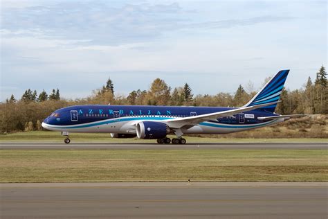 Boeing delivers Azerbaijan airlines’ first 787 – Bangalore Aviation