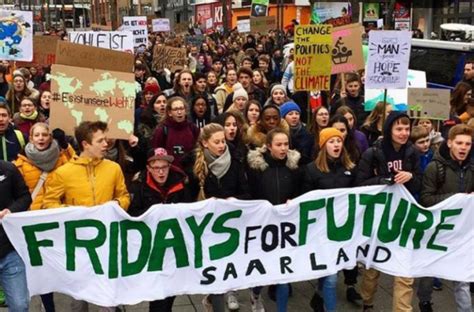 Youth climate strike grows: images from Germany and Belgium