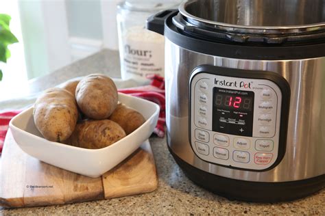 Instant Pot Baked Potatoes - The Idea Room