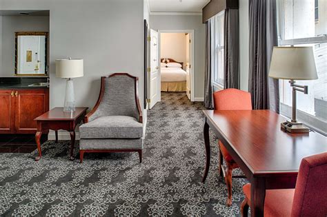 ADA Room - Embassy Suites by Hilton Portland Downtown | Embassy suites portland, Downtown hotels ...