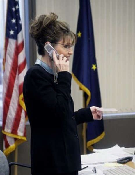 Sarah Palin Ringtones - Entertainment - Thrillist Boston