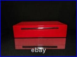 Red Lacquer Finish Wood Humidor