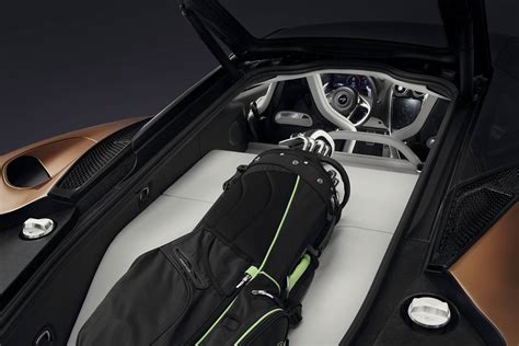 The New McLaren GT Is a 203-MPH British Bomber With a Cashmere Interior