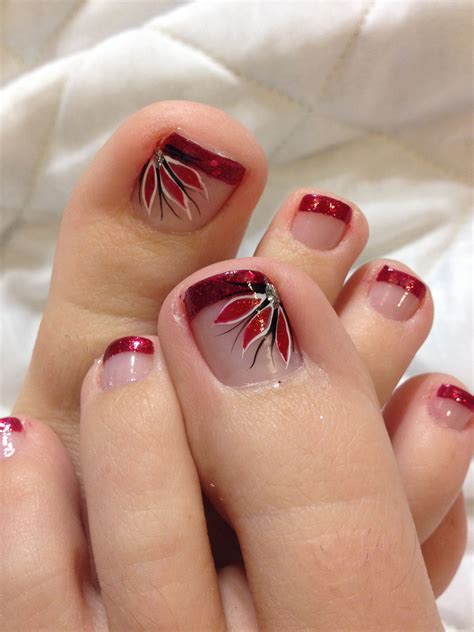 Glitter French Tip Pedicure | Simple toe nails, Pedicure designs ...