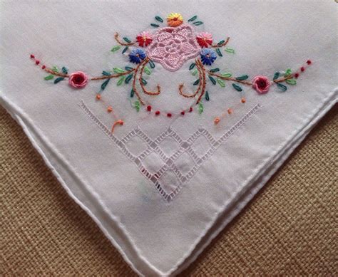 Fine Vintage Hand Embroidered Handkerchief in Excellent Condition ...