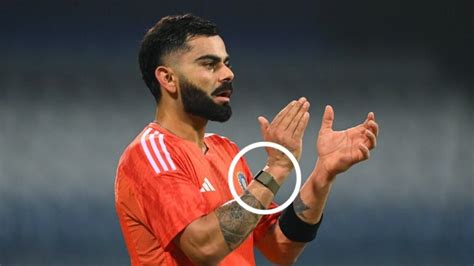 Virat Kohli Wears This Special Fitness Band; It Is Better Than Apple ...