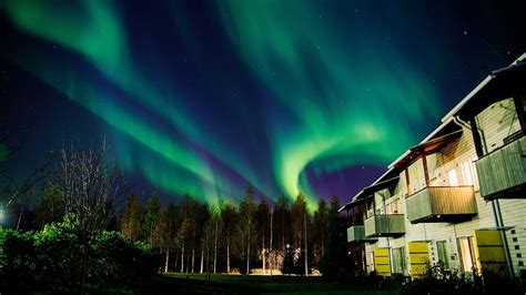 Finnish Meteorological Institute improves the accuracy of its aurora ...