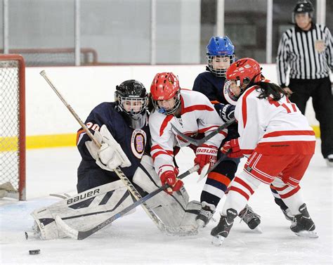 Greenwich girls hockey team beats Stamford-Staples-Westhill, improves to 6-0 - Westport News