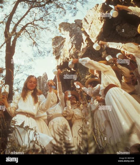 PICNIC AT HANGING ROCK -1975 Stock Photo - Alamy